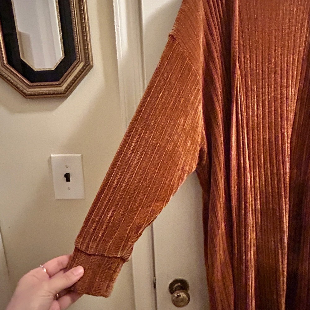 Dress Forum Velvet Long Cardigan - Picture 3 of 6